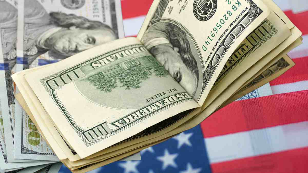 Social Security retirement payments evolution between 1990 & 2025