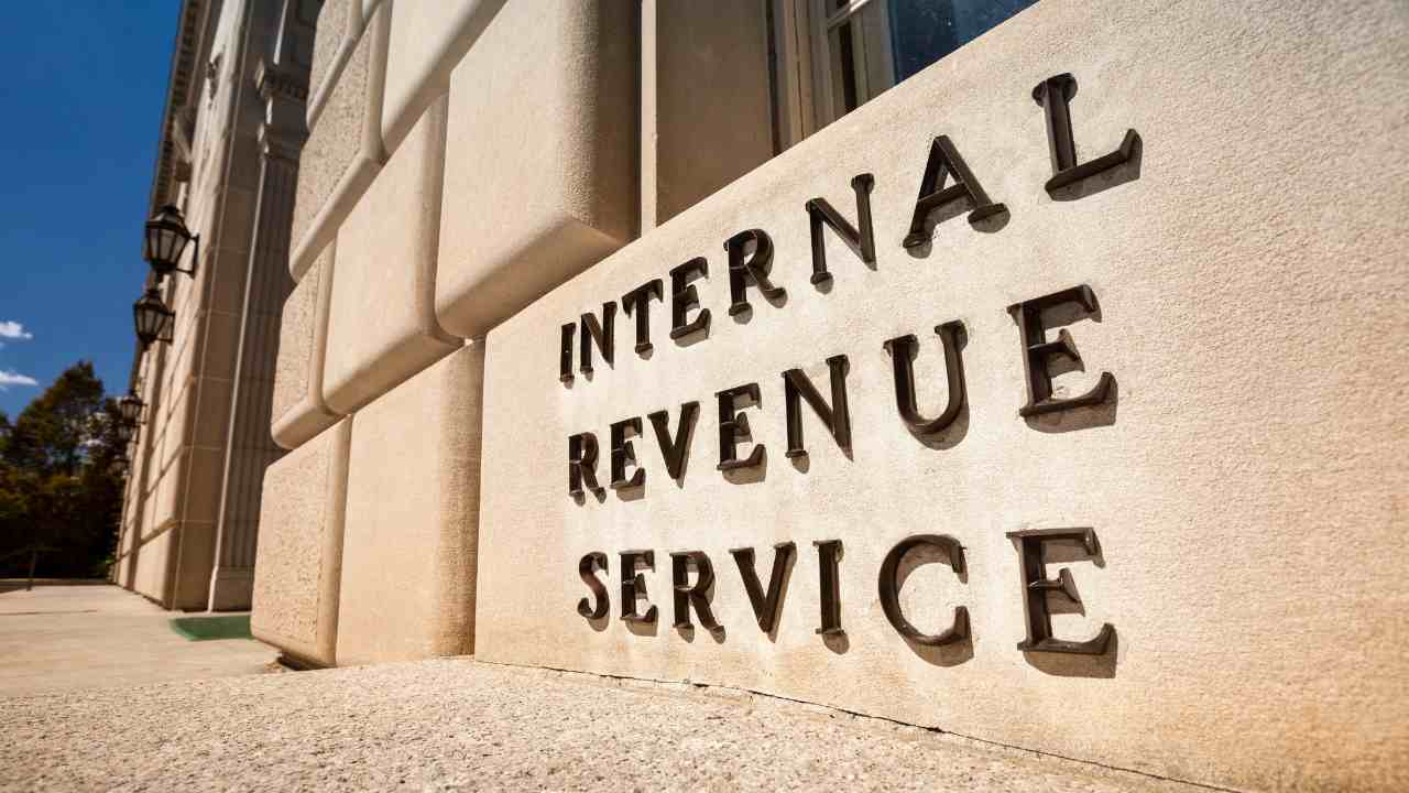 IRS announces the 2025 tax season starts today, January 27, but when will I receive my tax refund?