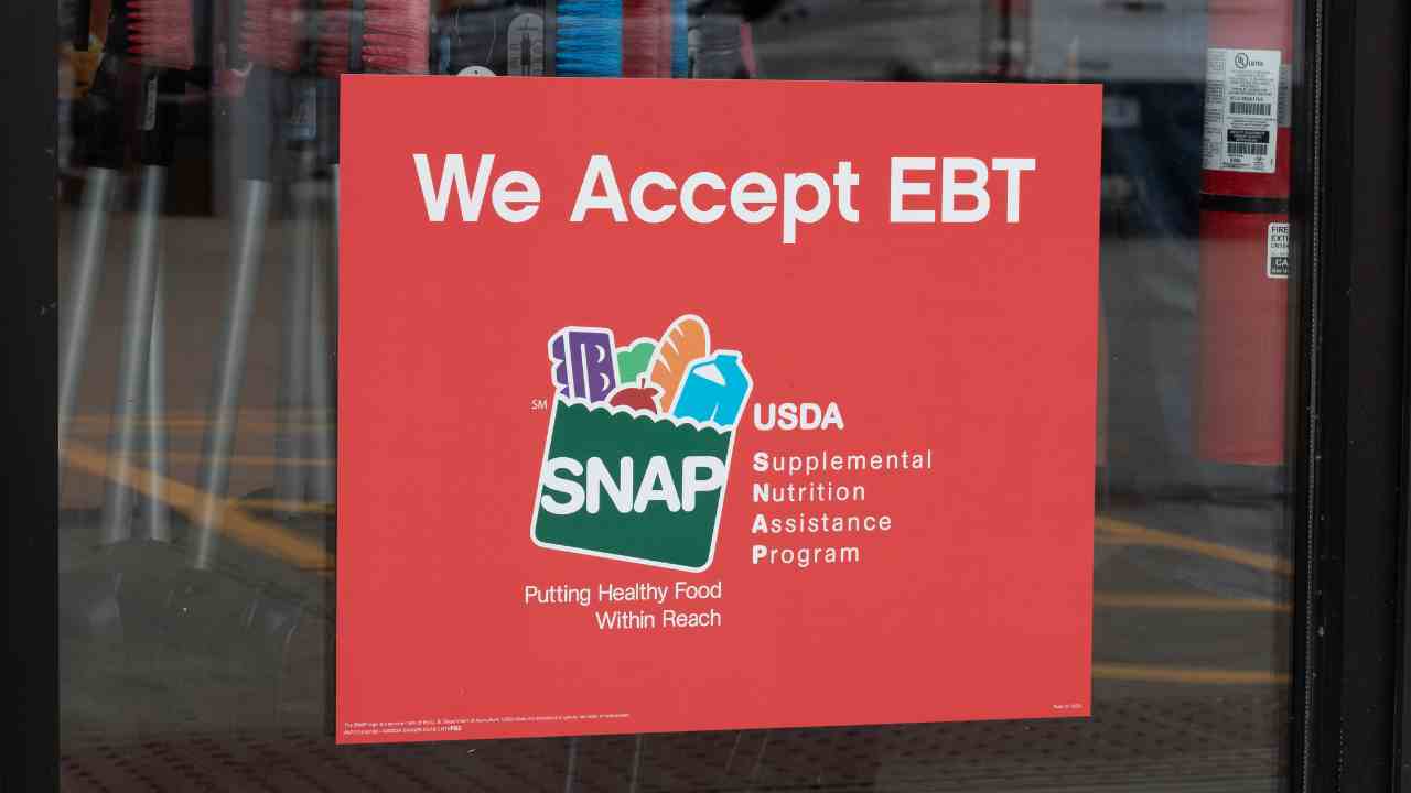 SNAP Payments for a Family of 5 in April – See the Upcoming Food Stamp Paydays