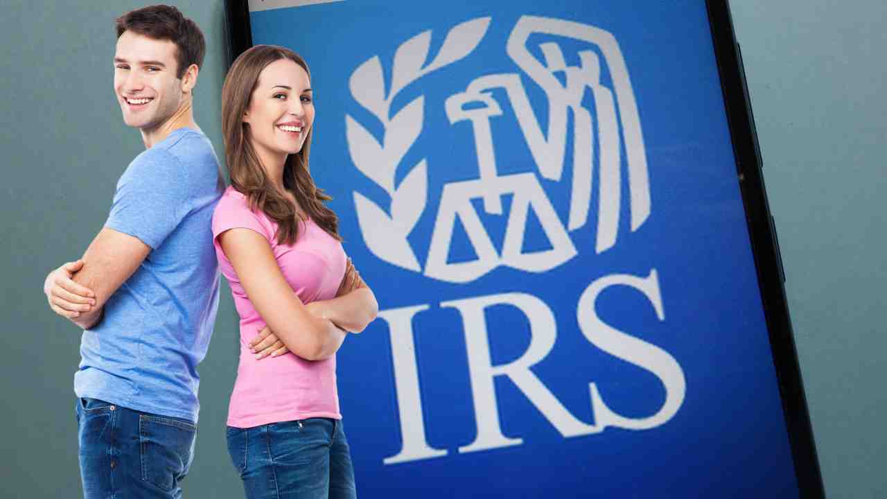 IRS: What a Split Refund Is & Main Advantages for Taxpayers in the U.S.