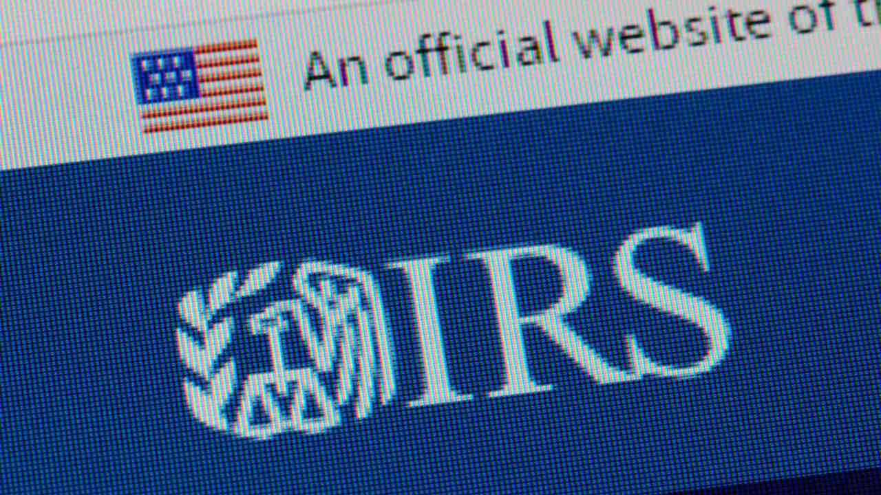 IRS: Can I pay my taxes using my digital wallet?