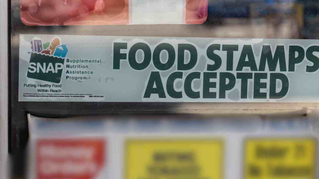 Are you unemployed while you are on SNAP benefit payments? Changes in 2025