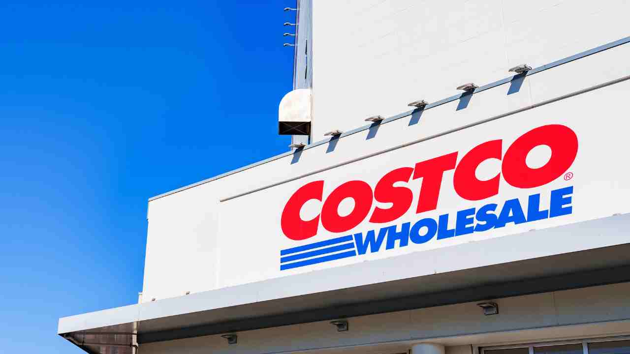 Discover available jobs this summer at Amazon, Costco, or Ikea and learn how to apply