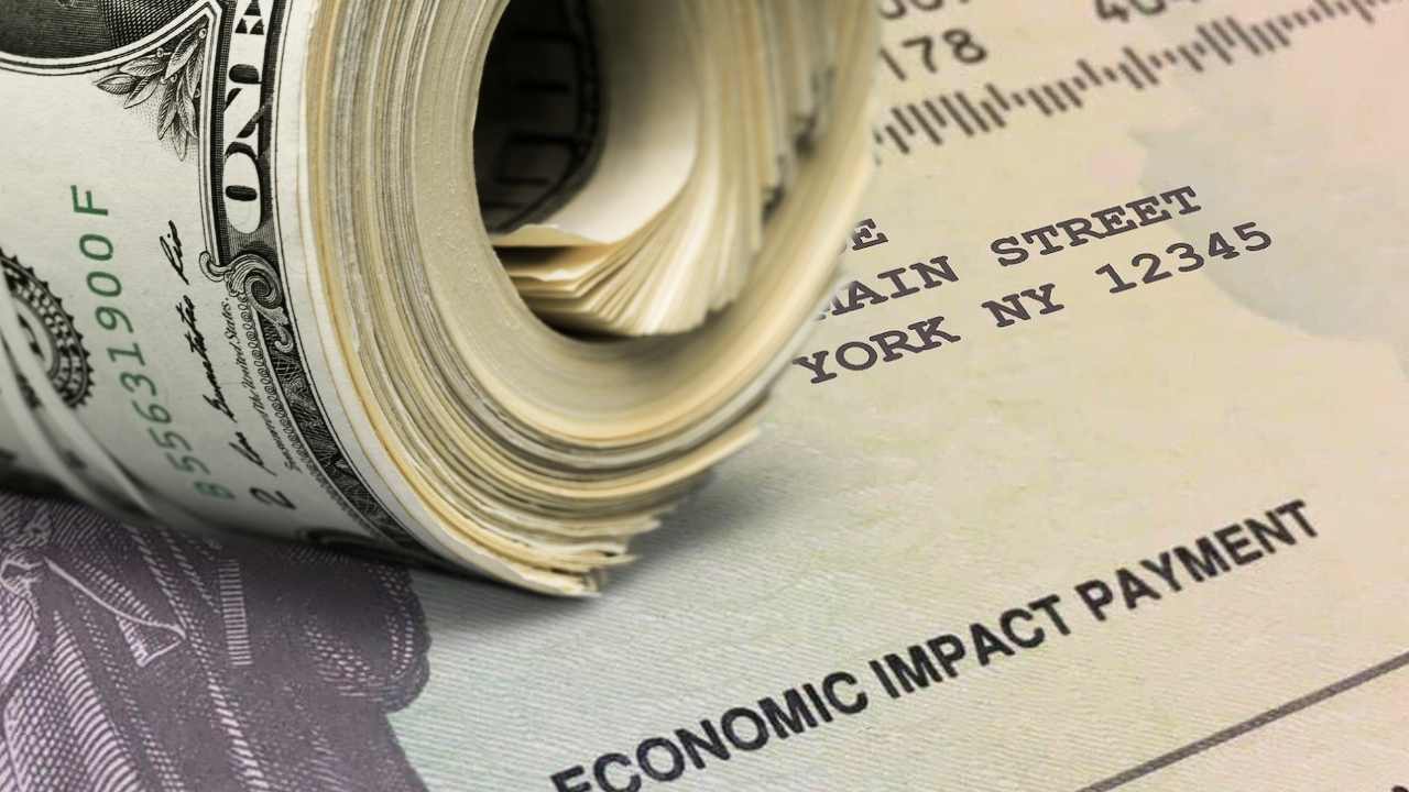 New Stimulus Checks Now Being Debated, as Americans Expect Some Extra Cash