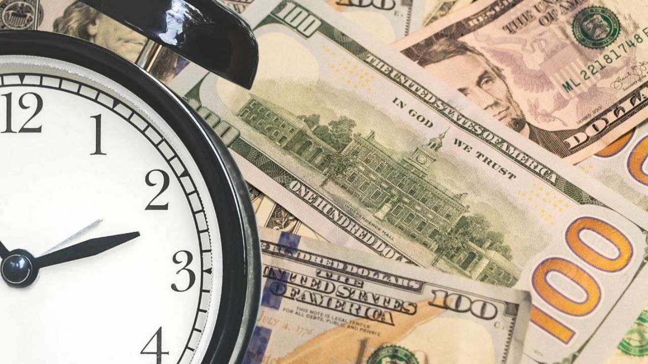 Daylight Saving Time: Set your clock back this year and how to make the most of it