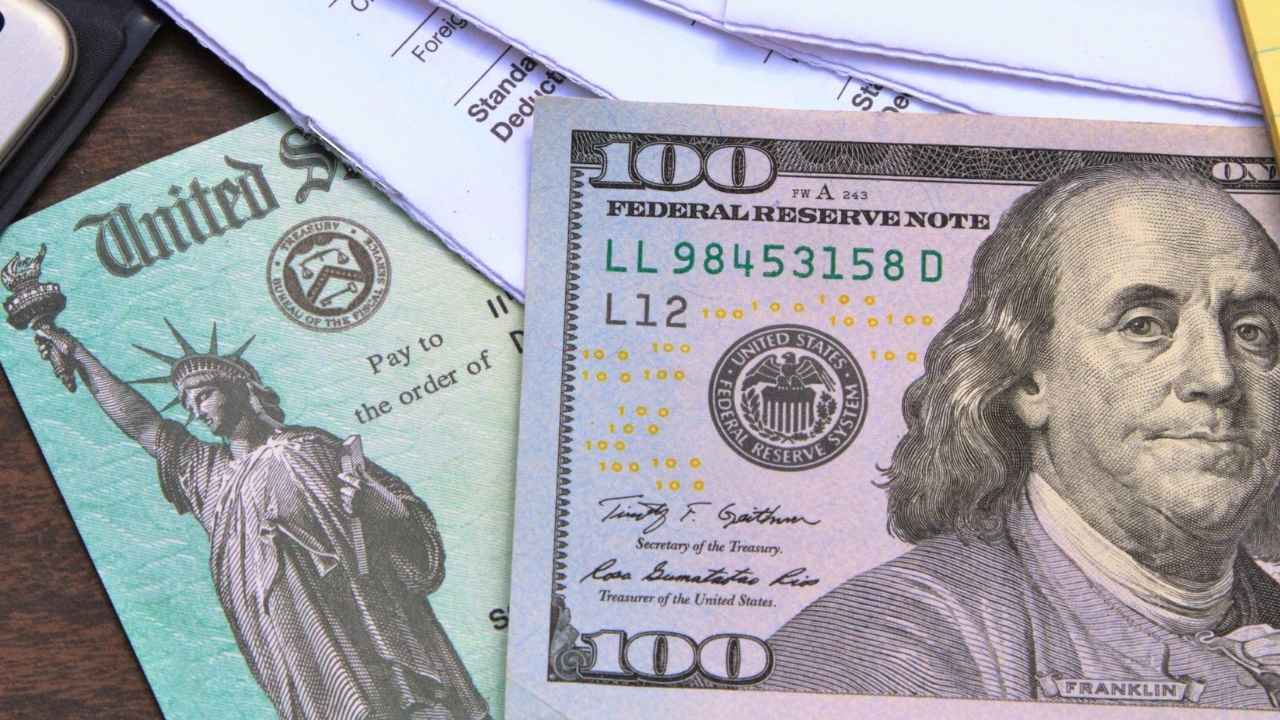IRS Could Send Bigger Tax Refunds in 2026: Here’s Why