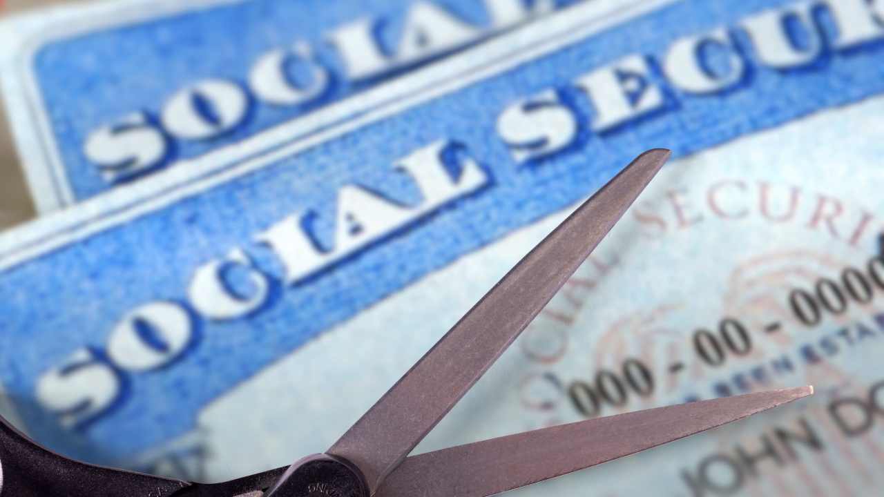 Why the SSA Could CUT up to the Half of Your Social Security Payment