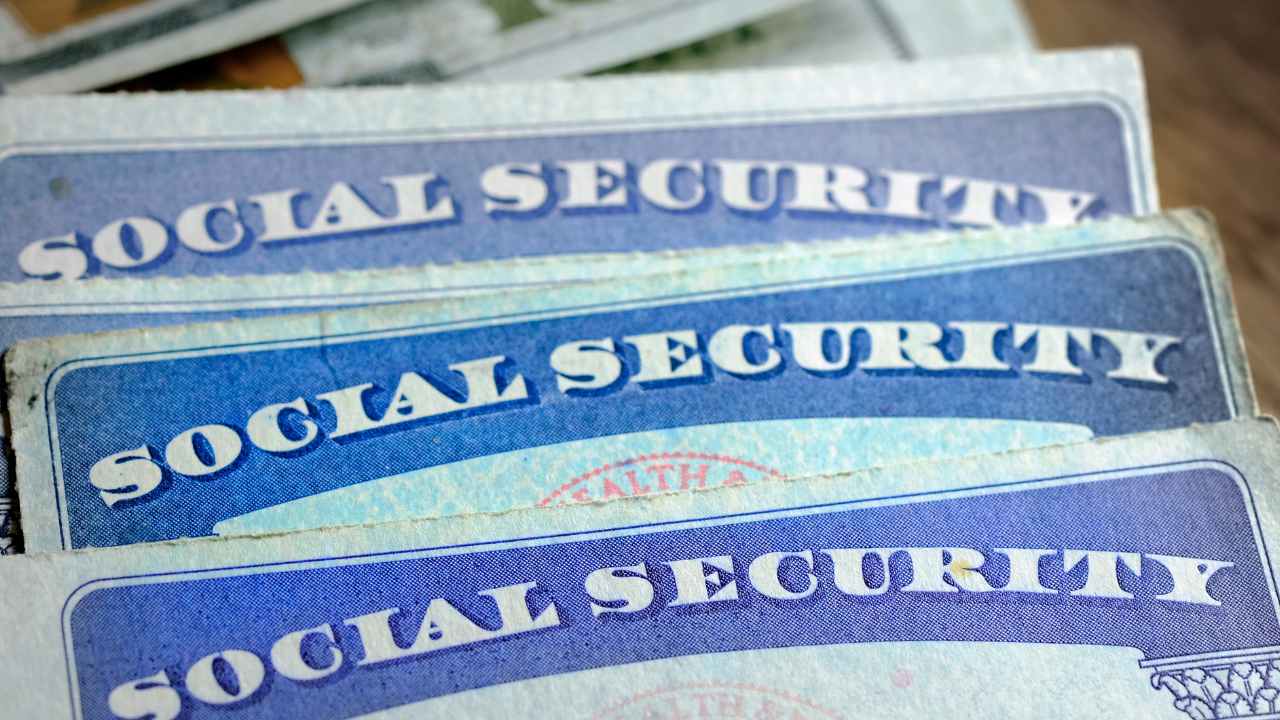 Your October Social Security Deposit: When It Arrives and How Much to Expect
