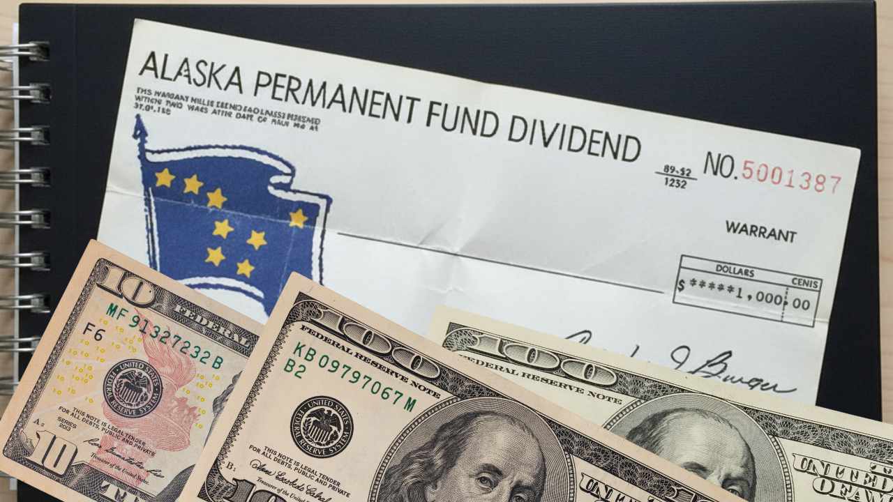 This state will send out a new stimulus check for $1,702 in a few weeks — here are the recipients