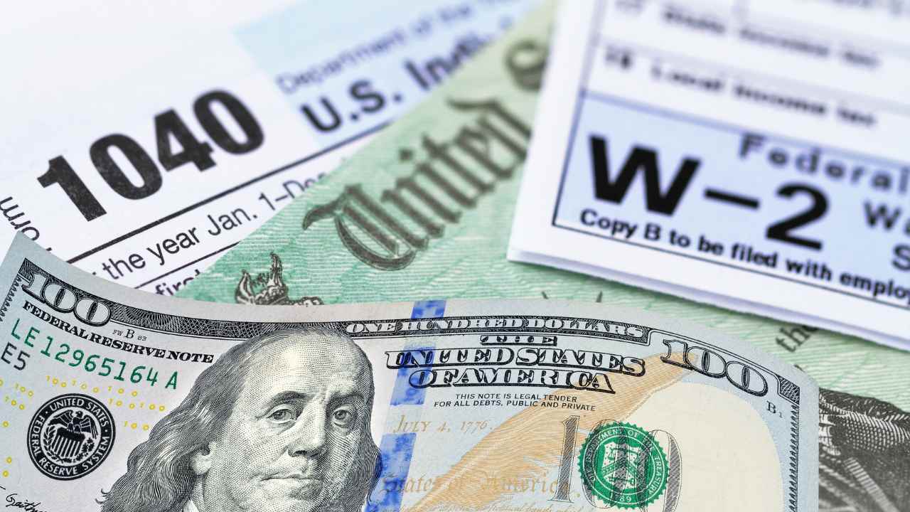 Tax Refunds at Risk: The IRS Will Stop Sending Checks in Days