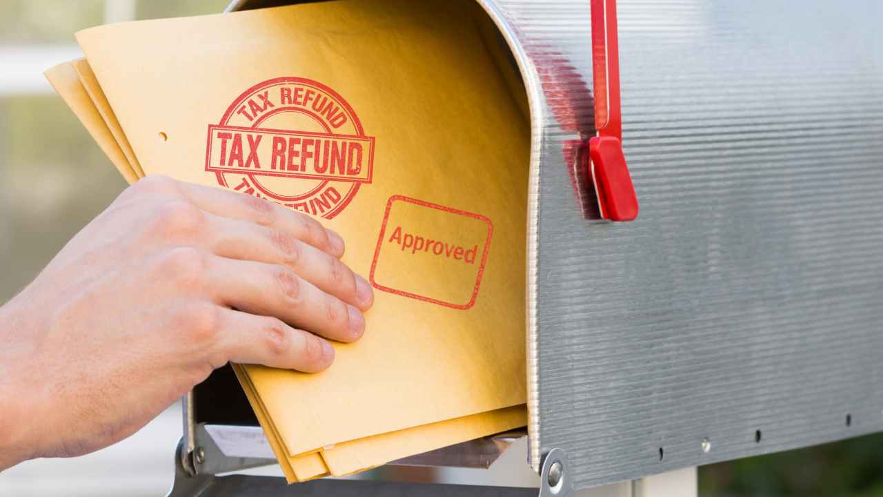 You Can Still Claim up to $400 in Tax Refunds if You Live In This State