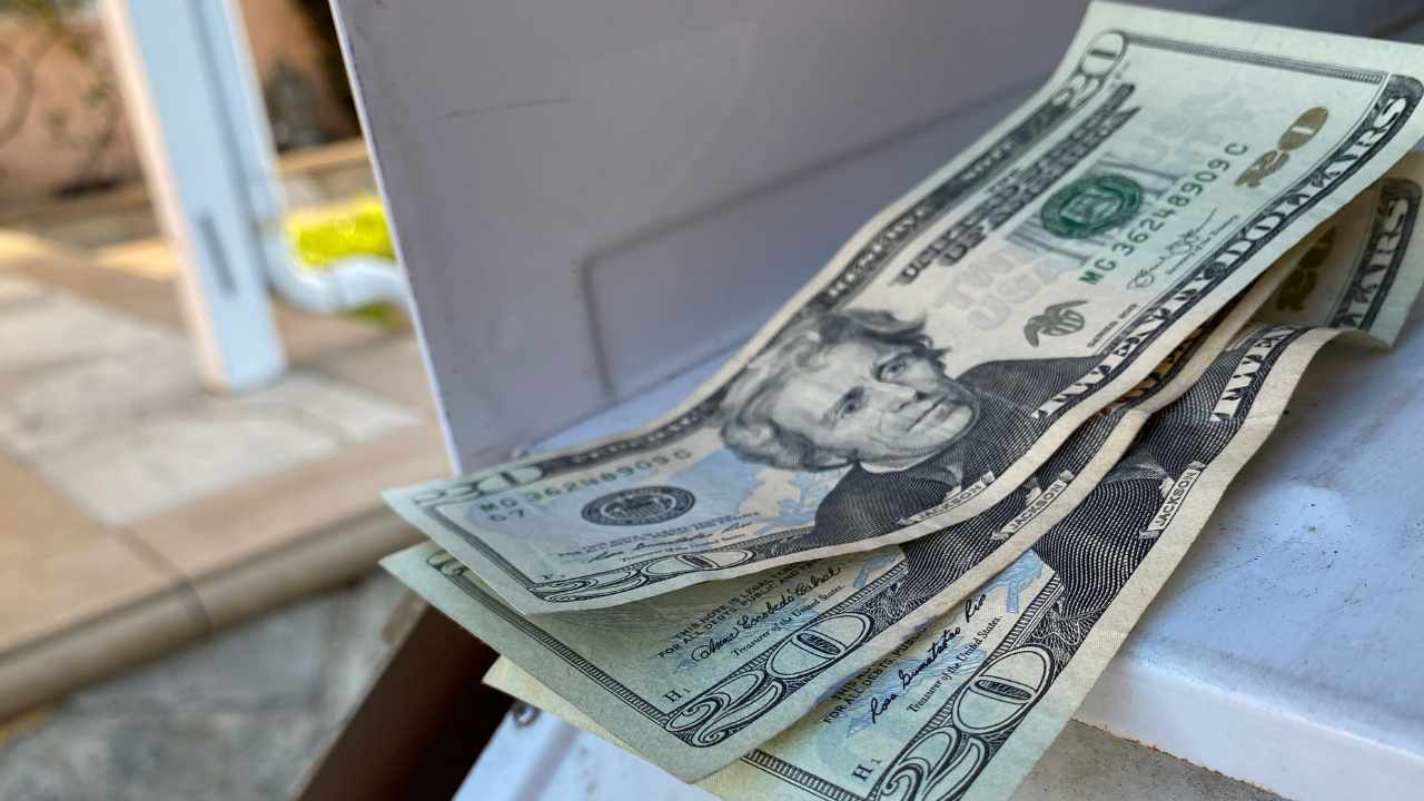 The Next IRS Tax Season Will Come With Bigger Refunds: The Full Calendar Is Now Released