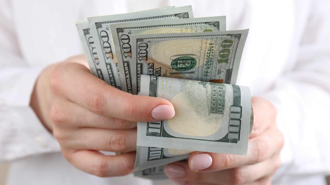 Proposed stimulus checks: are they real?