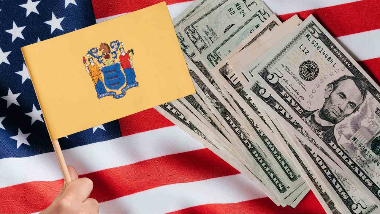 December Could Bring Fresh Tax Refunds for Homeowners and Renters in New Jersey: Seniors Get Extra Cash