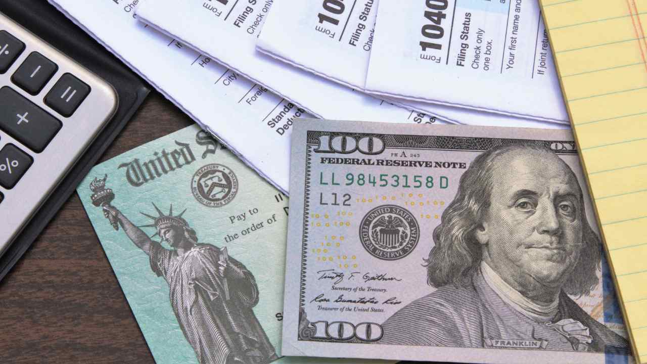 Tax Year 2026 Begins: IRS Dates to Keep in Mind Before Filing Yours