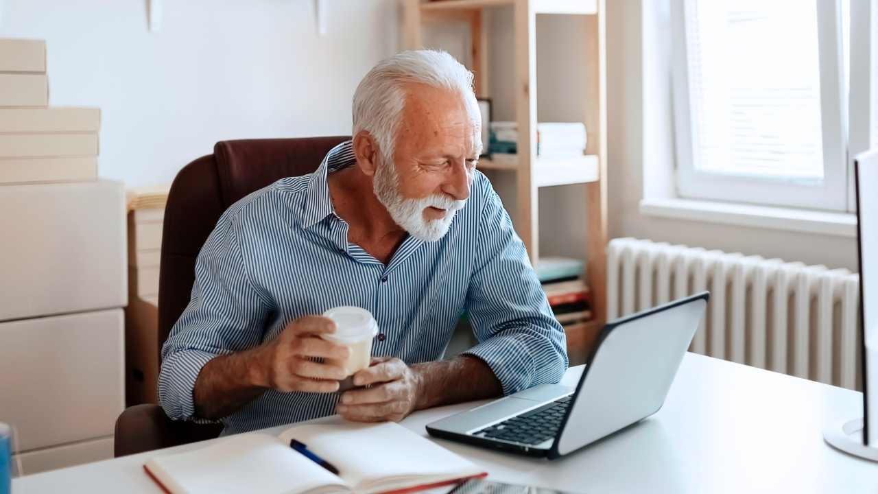 4 Aspects of Delaying Retirement Age You Probably Haven’t Considered