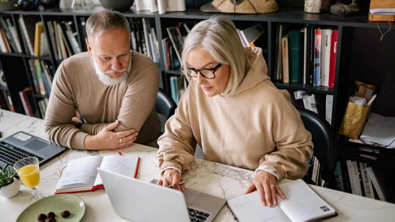 The Savings an American Should Have When Reaching Their Full Retirement Age