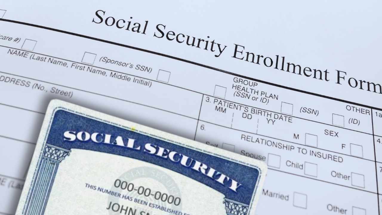The Earliest Retirement Age Is 62 in the US: It Comes With a Cost for the Rest of Your Life