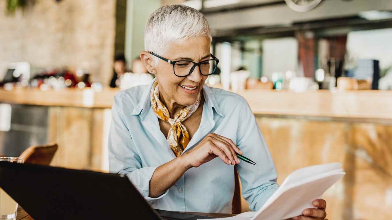 Working While Collecting Social Security Early? The 2026 Limits Just Changed