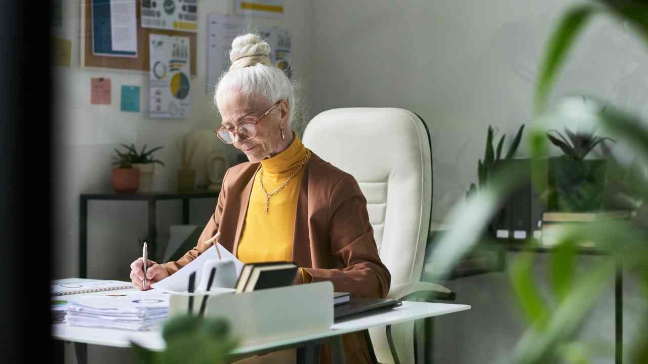 What You Must Know if You Want to Keep Working Past Your Retirement Age