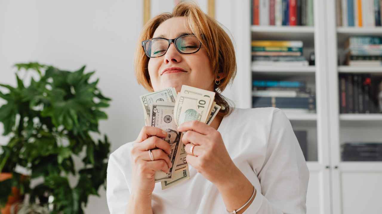 How to Find Your IRS Tax Refund for Free in Minutes