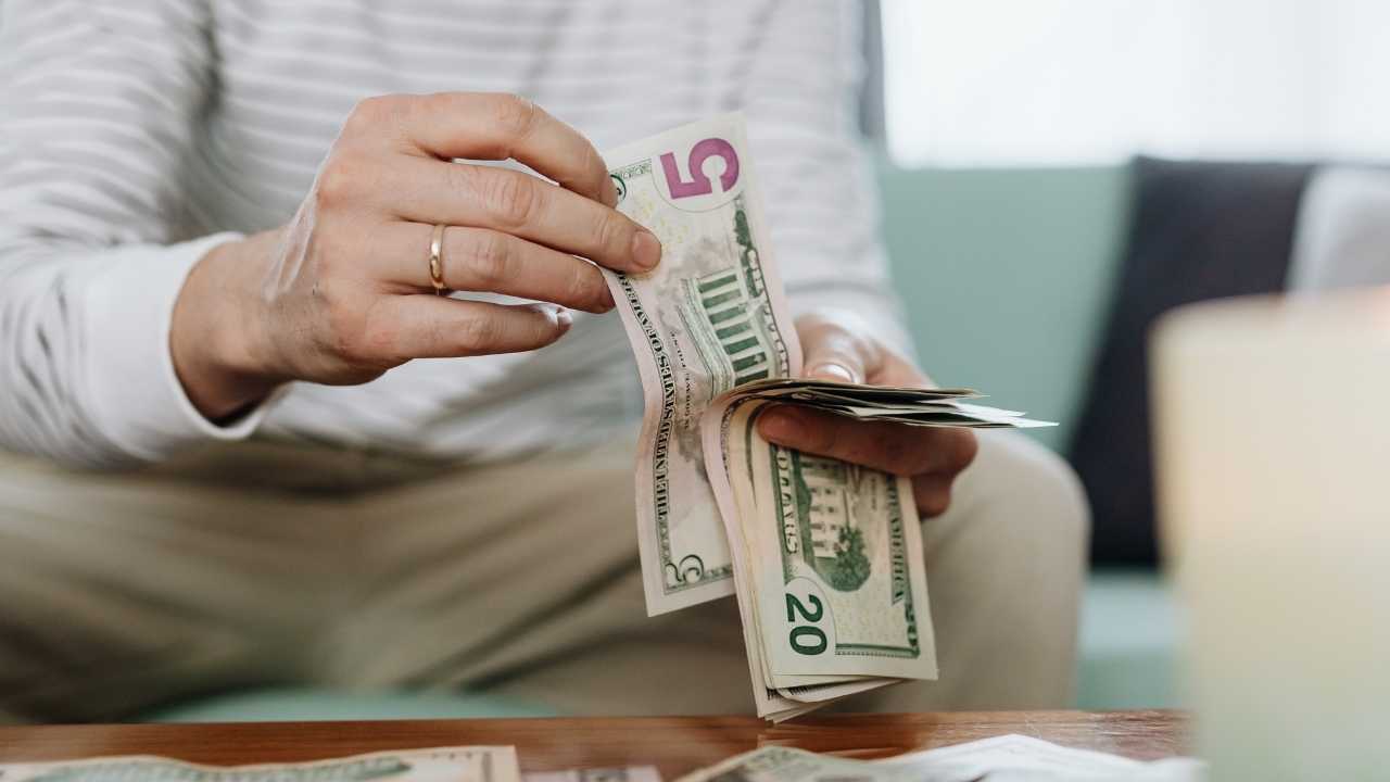 You Reached 67 With No Savings: What Options Exist to Have Income in Retirement